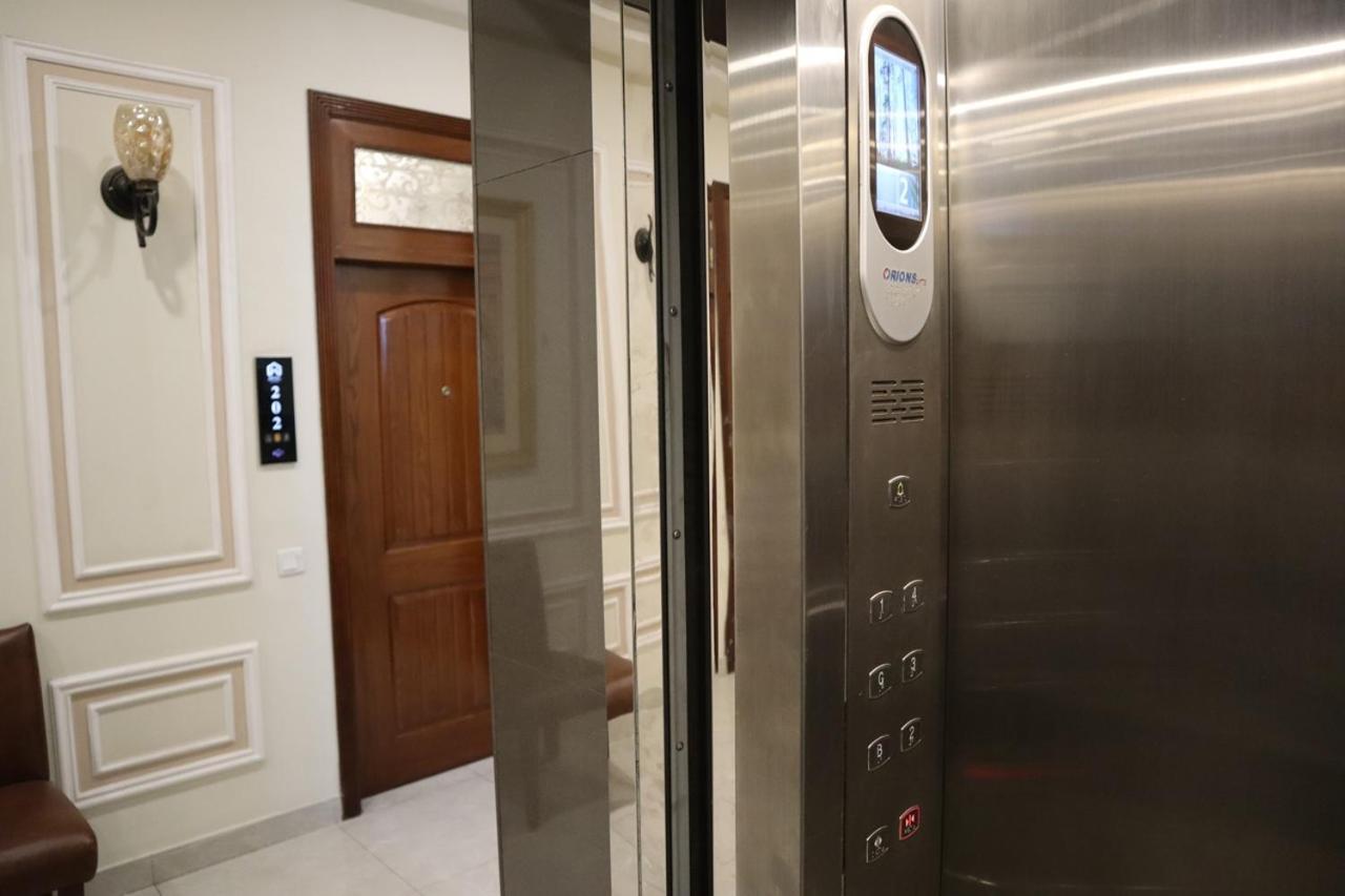 Hayyat Luxury Hotel Suites Lahor Dış mekan fotoğraf