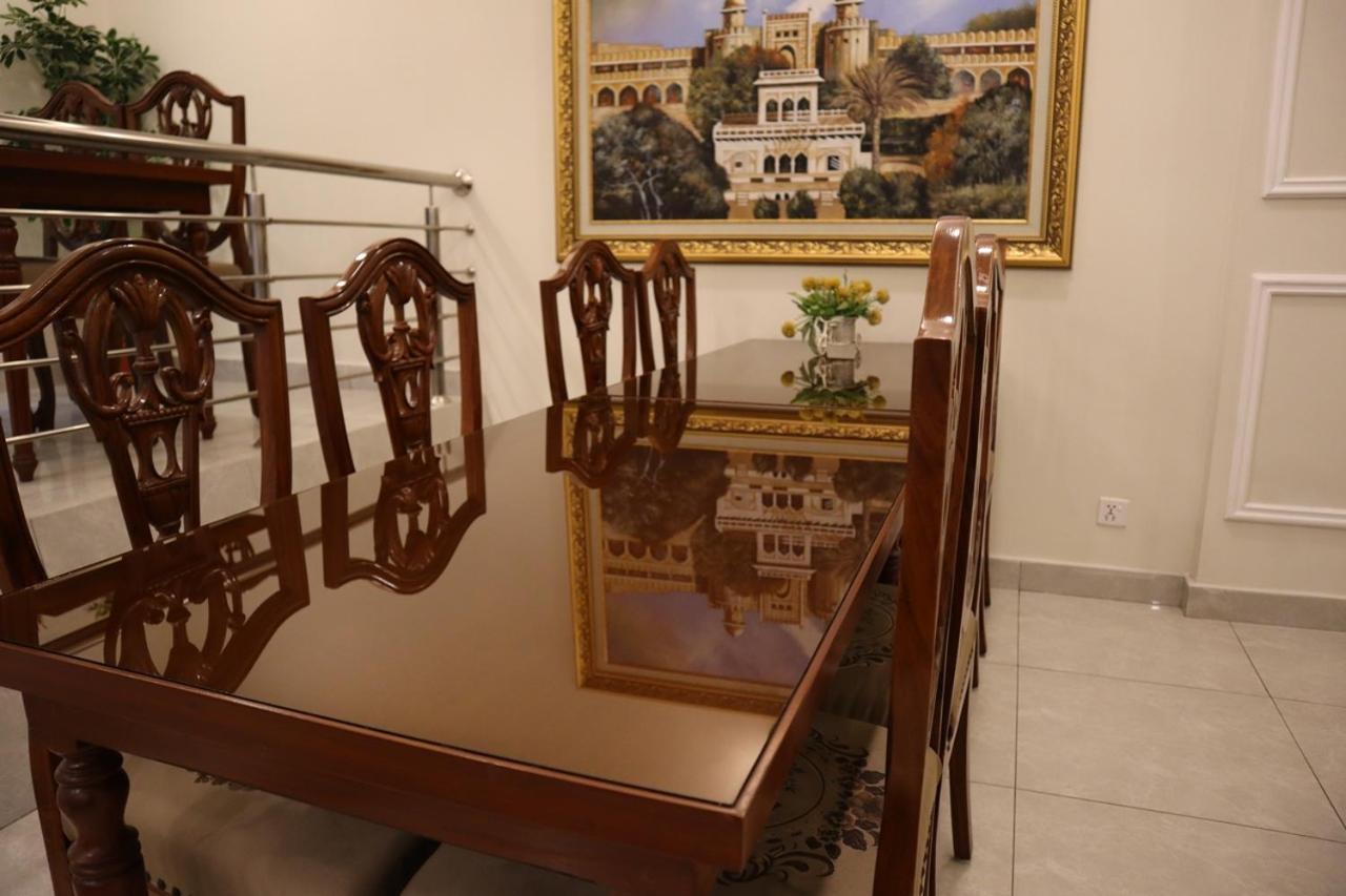Hayyat Luxury Hotel Suites Lahor Dış mekan fotoğraf