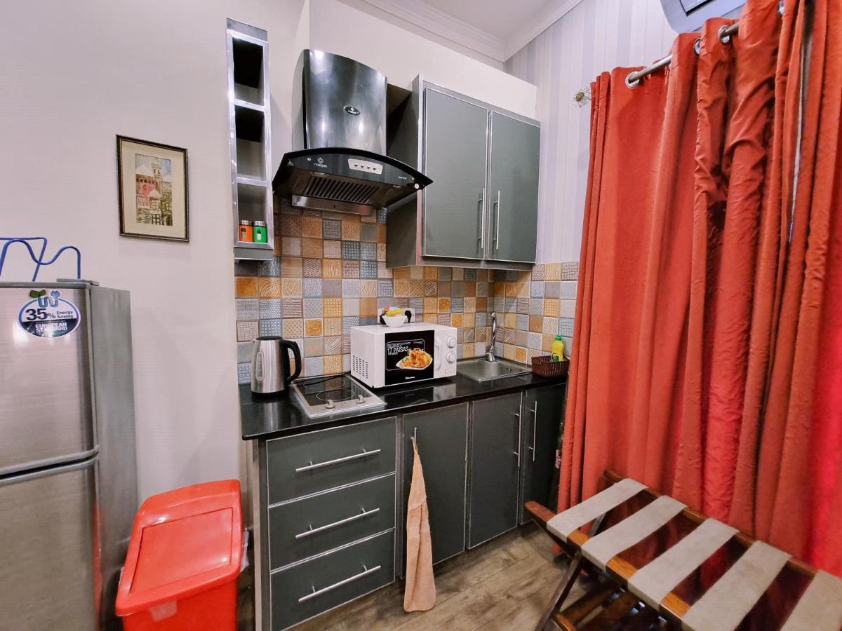 Hayyat Luxury Hotel Suites Lahor Dış mekan fotoğraf