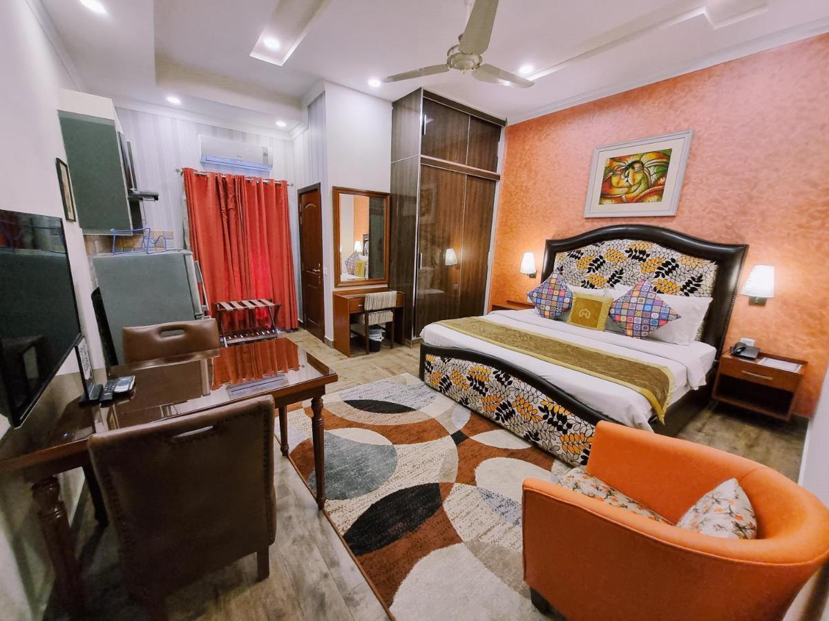 Hayyat Luxury Hotel Suites Lahor Dış mekan fotoğraf