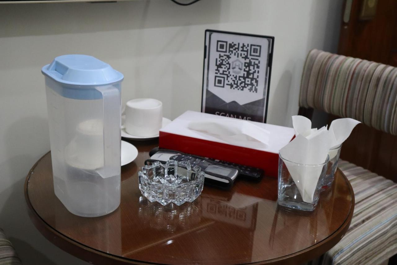 Hayyat Luxury Hotel Suites Lahor Dış mekan fotoğraf