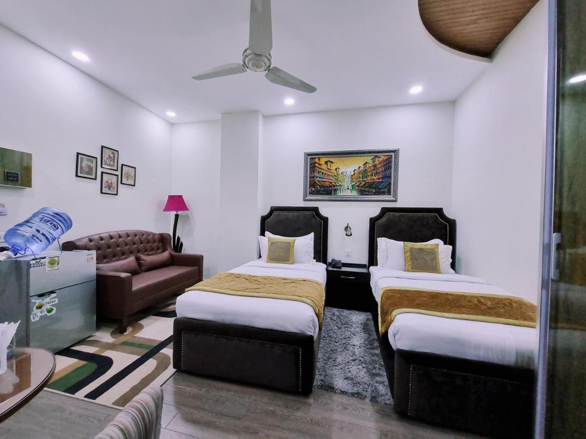 Hayyat Luxury Hotel Suites Lahor Dış mekan fotoğraf