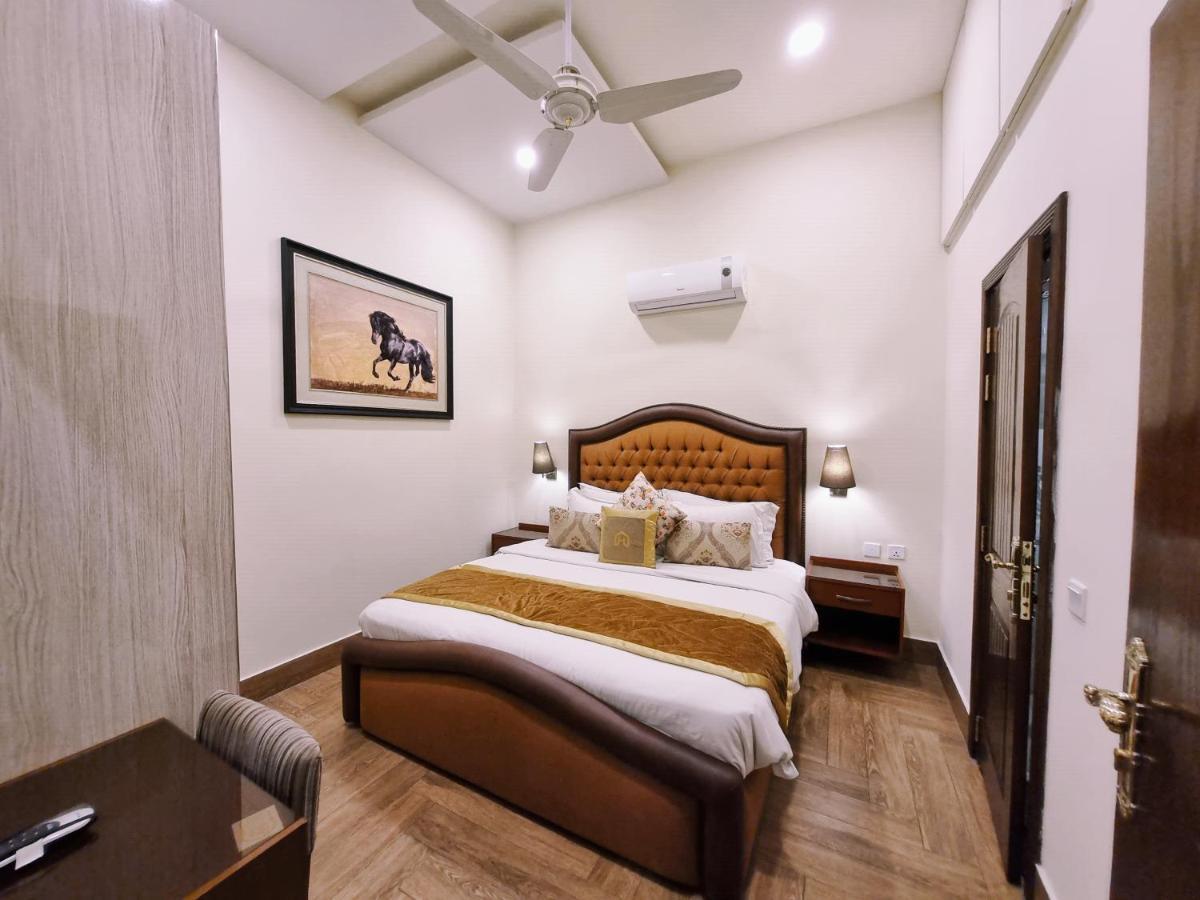 Hayyat Luxury Hotel Suites Lahor Dış mekan fotoğraf