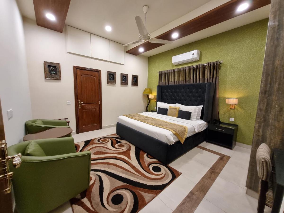 Hayyat Luxury Hotel Suites Lahor Dış mekan fotoğraf