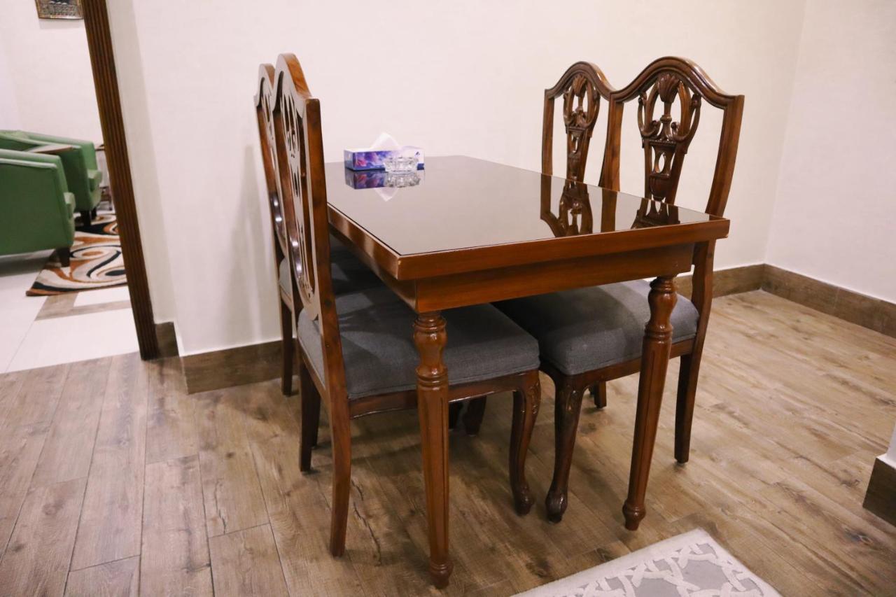 Hayyat Luxury Hotel Suites Lahor Dış mekan fotoğraf