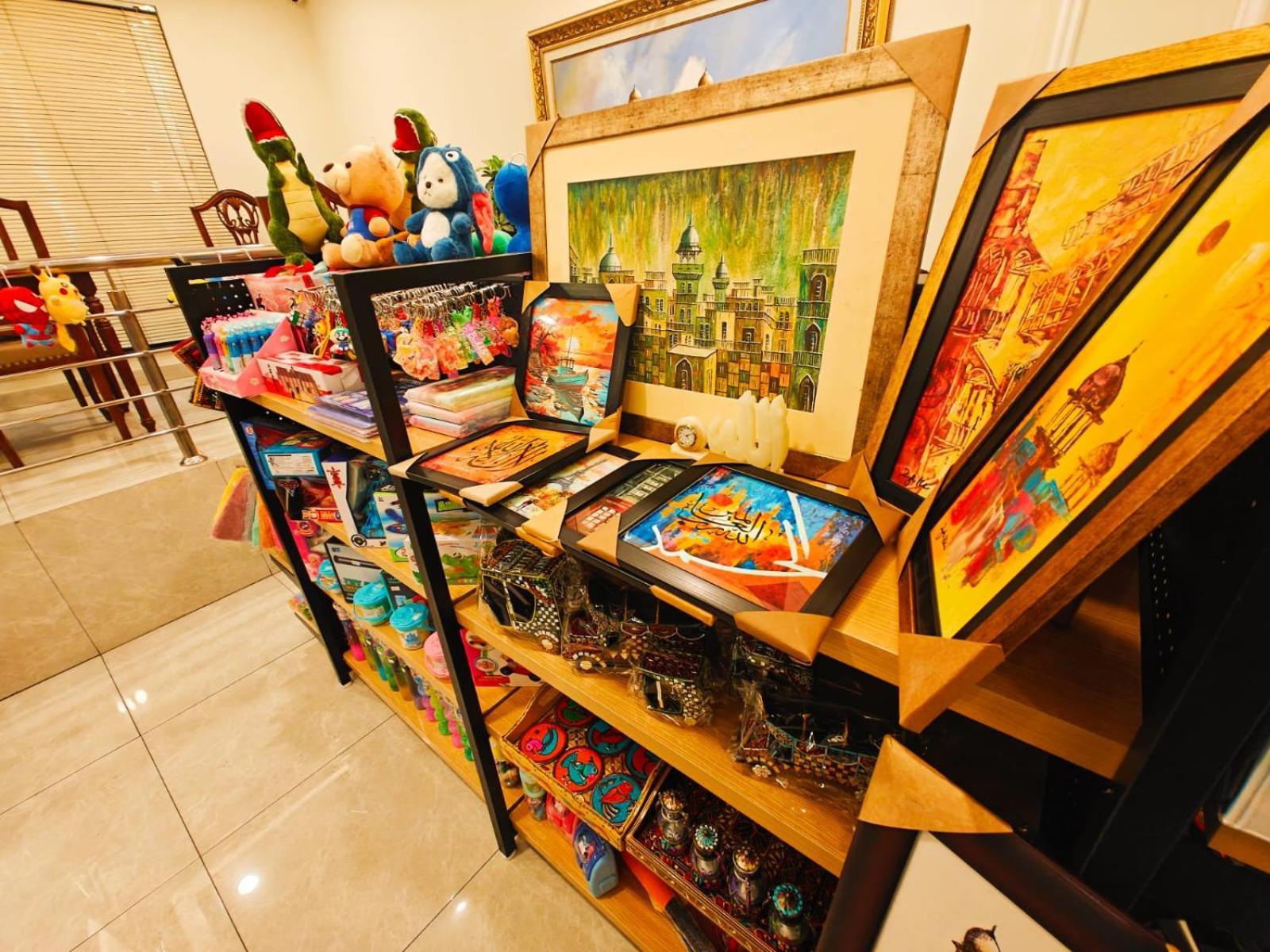Hayyat Luxury Hotel Suites Lahor Dış mekan fotoğraf